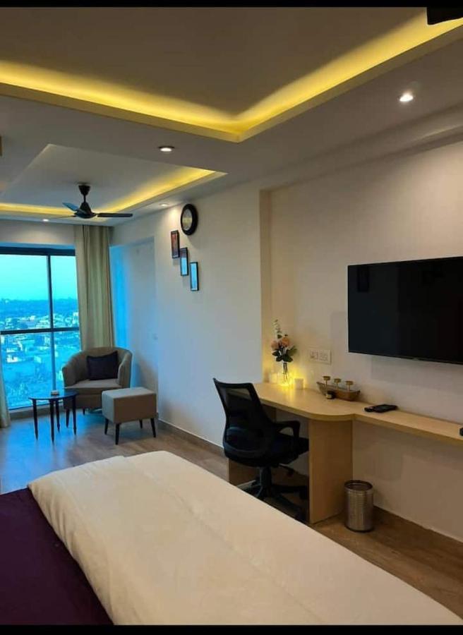 Hotel Blue Diamond Jaipur Buitenkant foto
